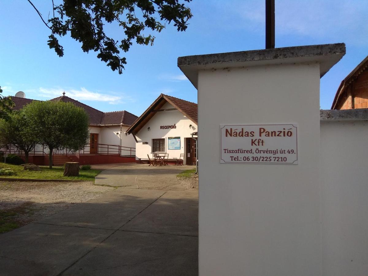 Nadas Pihenopark Тисафюред Экстерьер фото